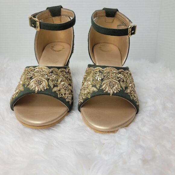 Green Handmade Bridal Heels, Zari Work Heels  Weeding Shoes - Picture 2 of 9